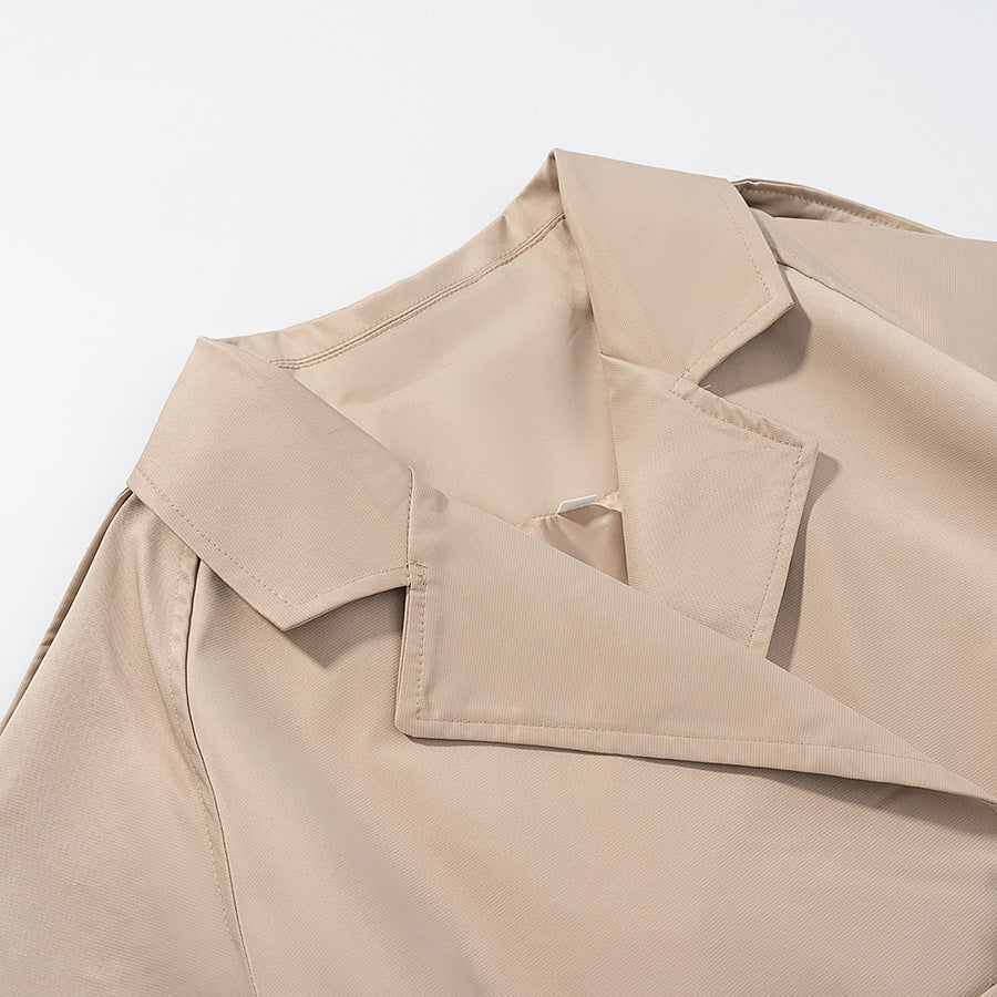 Damen cropped Trenchjacke im modernen Design mit Taillengürtel und doppelter Knopfreihe Drune