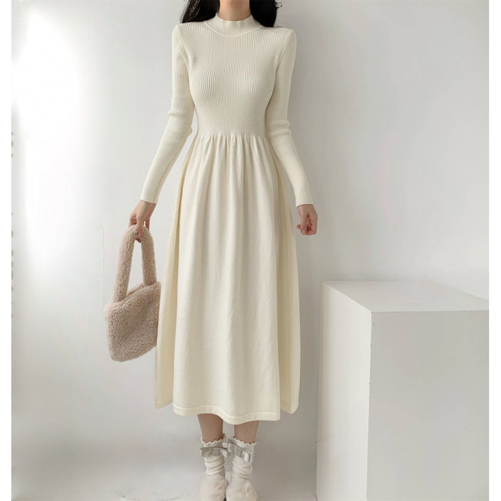 Damen elegantes Strickkleid mit hohem Kragen und fließendem Rock Drune
