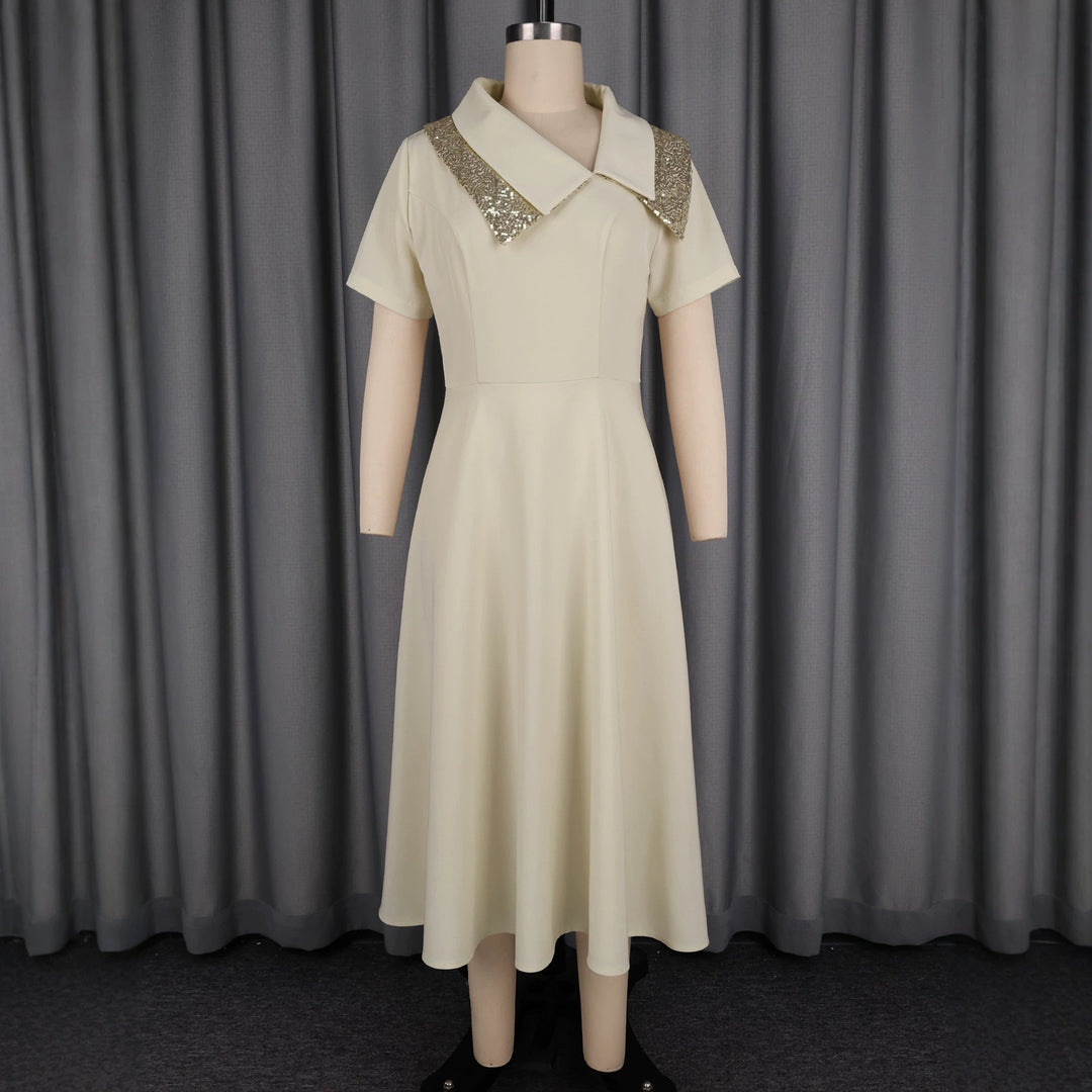 Damen Elegantes Kleid mit glamourösem Paillettenkragen Drune