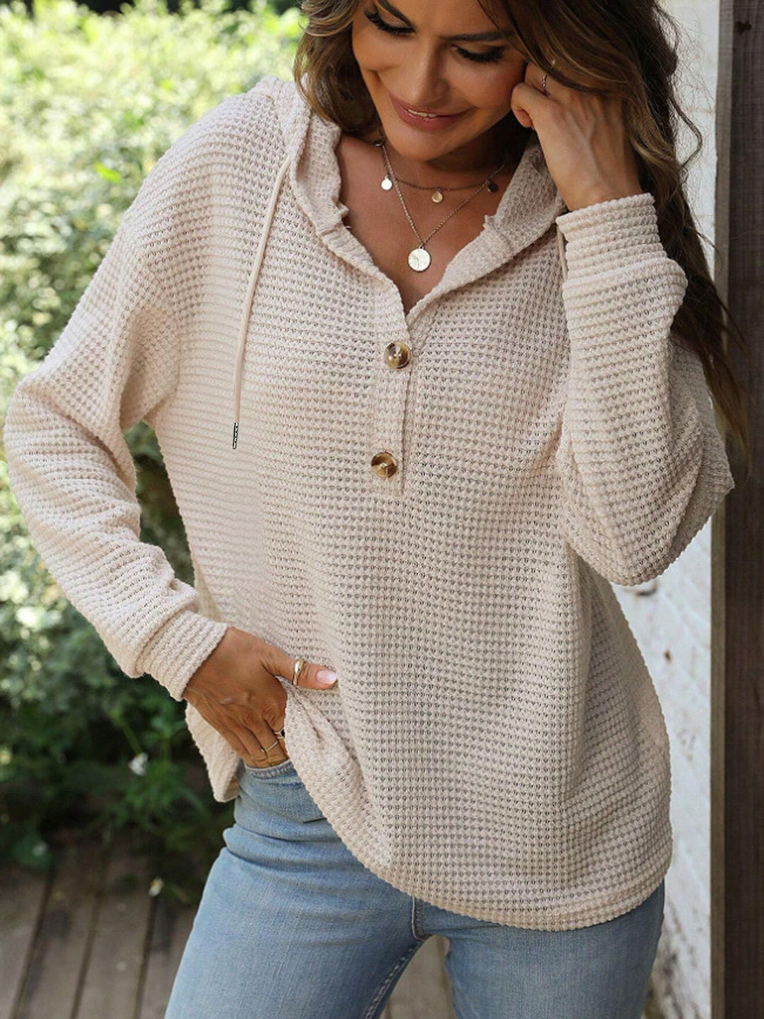 Damen Waffelstrick Kapuzenpullover mit Knopfleiste und Rüschenkragen Drune