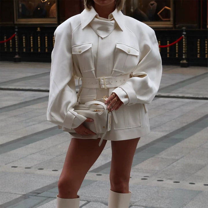 Damen Kurzblusenkleid mit Taillengürtel und aufgesetzten Pattentaschen Drune