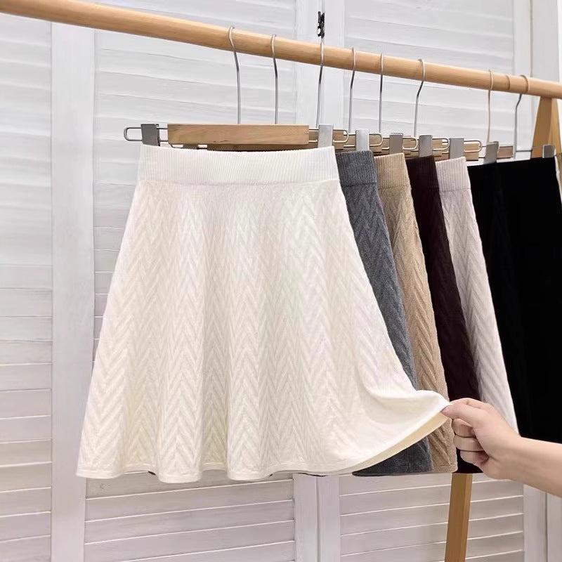 Damen Plissierter Strickrock mit Zopfmuster Drune