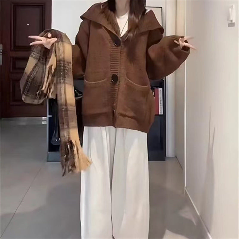 Damen oversized Strickjacke mit großem Revers und Knopfverschluss Drune