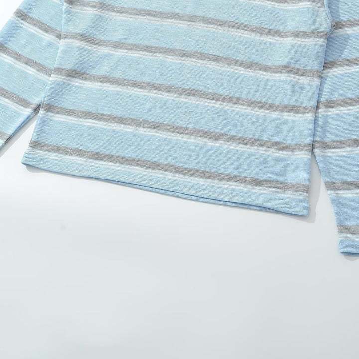 Herren Strick-Poloshirt mit offenem V‑Ausschnitt und feinem Streifenmuster Drune