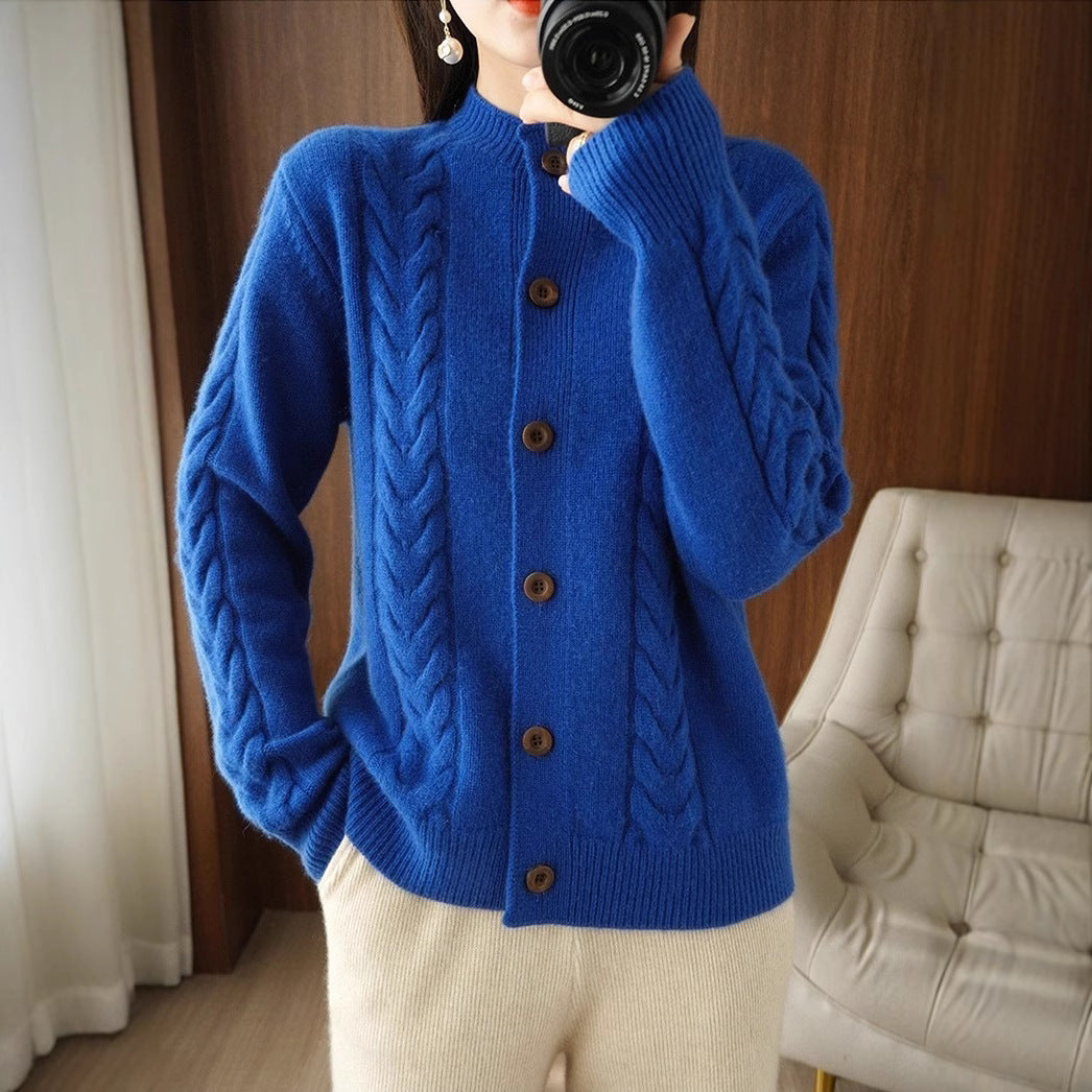 Damen kuschelige Strickjacke mit Zopfmuster und Knopfleiste Drune