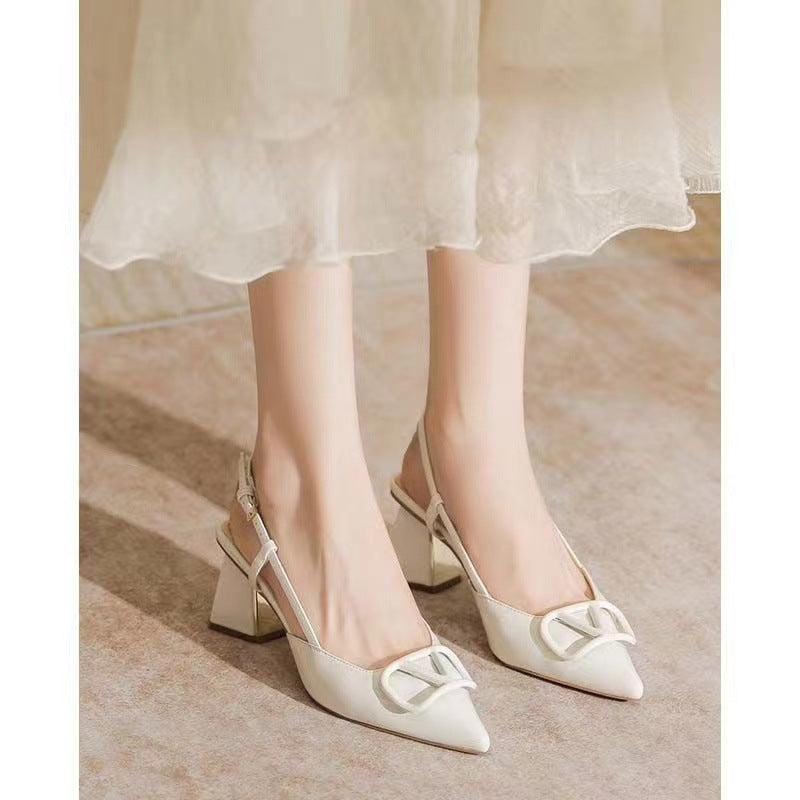 Damen Slingback Pumps mit dekorativen Metallakzenten und komfortablem Blockabsatz Drune
