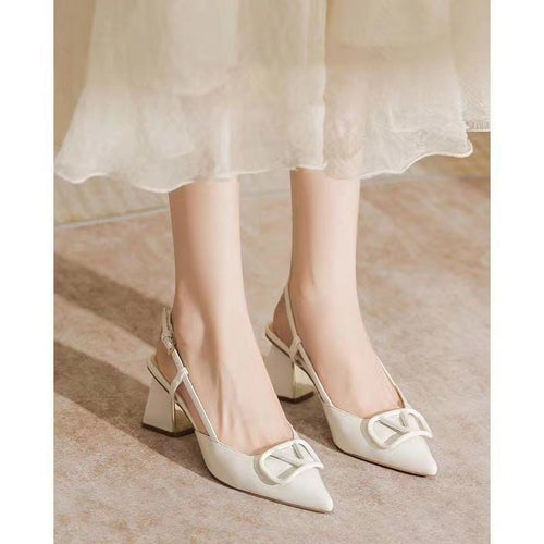 Damen Slingback Pumps mit dekorativen Metallakzenten und komfortablem Blockabsatz Drune