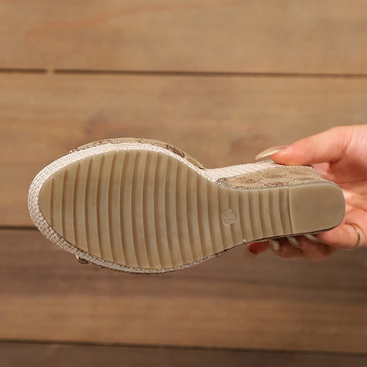 Damen Wedge-Pantoletten mit raffiniertem Obermaterial und komfortabler Sohle Drune