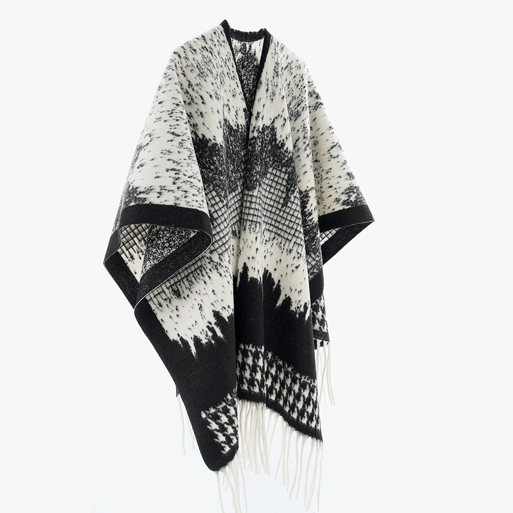 Damen Monochromer Jacquard-Capeponcho aus Wollmix mit Fransen und Oversize-Fall Drune
