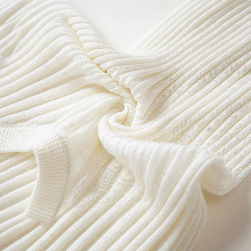 Damen Geripptes Feinstrickshirt mit tiefem U-Ausschnitt und halblangen Ärmeln Drune