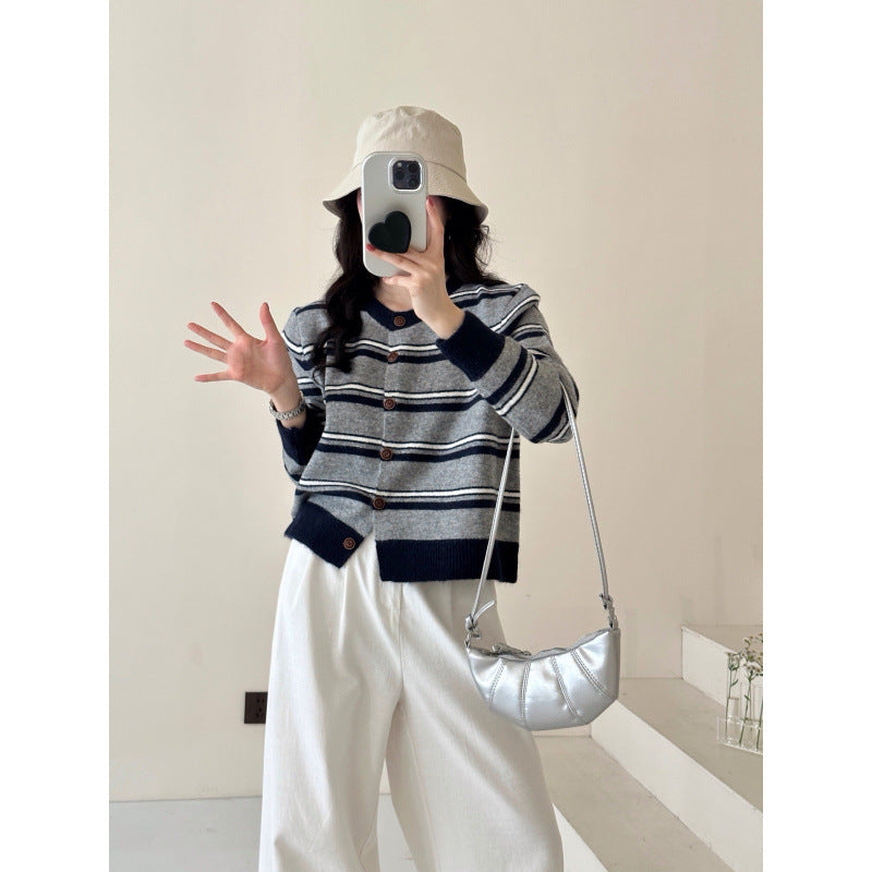 Damen modischer Knopf-Cardigan mit Streifenmuster Drune
