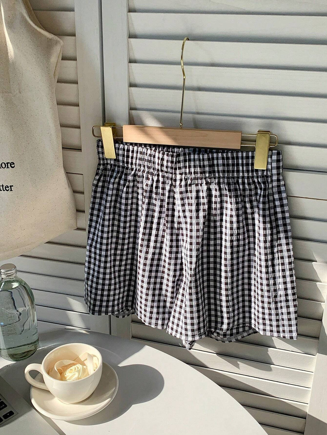 Damen luftige Karoshorts mit elastischem Bund und seitlichen Taschen Drune