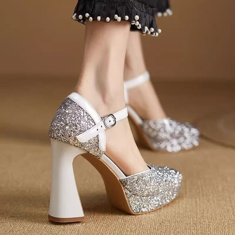 Damen Glitzernde Plateau-Pumps mit elegantem Riemchen Drune