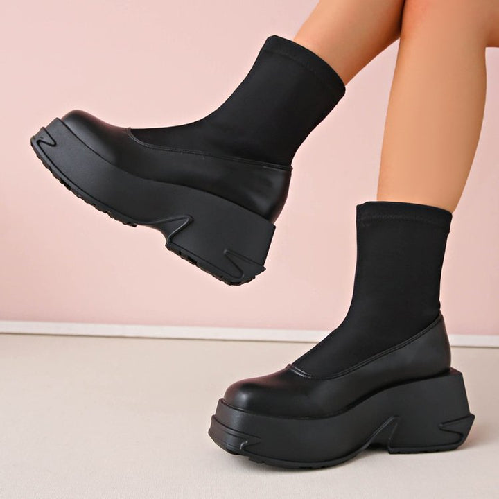 Damen Chunky Plateau‑Stiefelette mit elastischem Sock‑Schaft und skulpturierter Profillaufsohle Drune