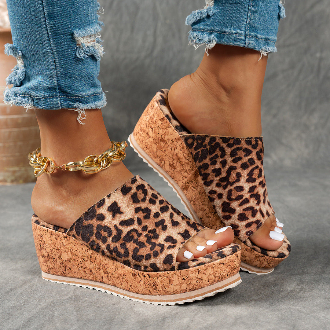 Damen Wedge-Pantoletten mit wildem Leopardenmuster und komfortabler Korksohle Drune