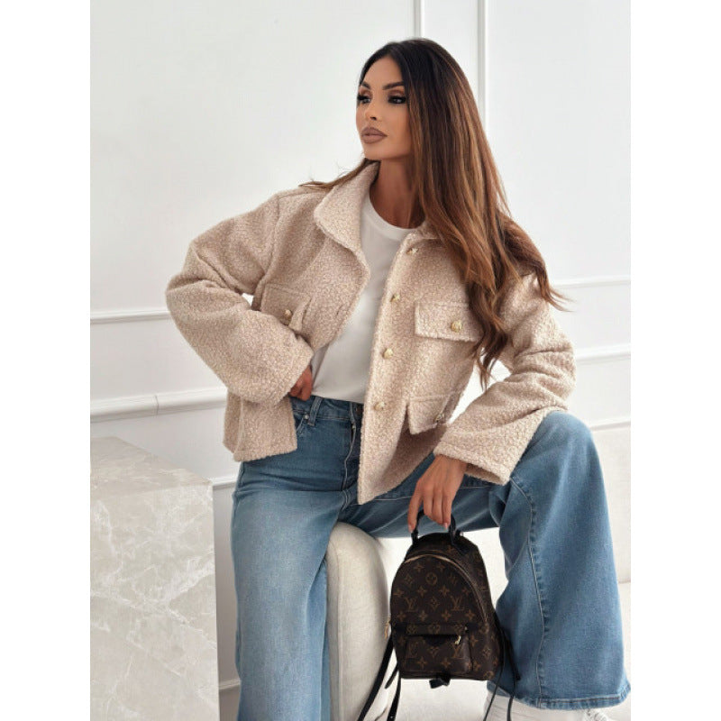 Damen Fleecejacke mit eleganten Knopfdetails und praktischen Taschen Drune