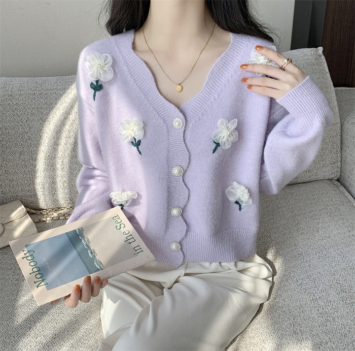 Damen verspielte Strickjacke mit Blumenstickerei und Perlenknöpfen Drune