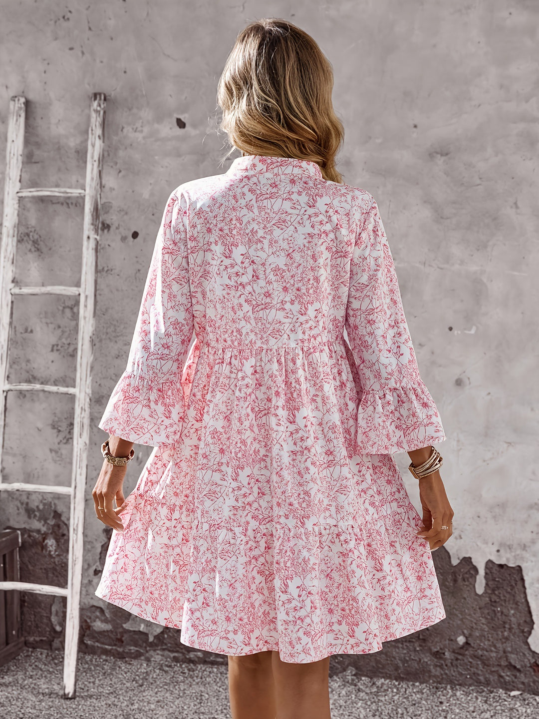 Damen Leichtes Viskose-Tunikakleid mit Blumenprint V-Ausschnitt und Volantärmeln Drune