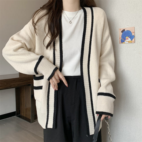 Damen lässiger Strickjacke mit großen Taschen und Kontrastdetails Drune