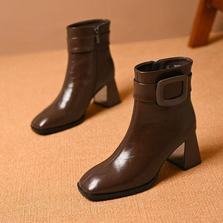 Damen Elegante Stiefeletten mit Blockabsatz und Schnallen-Detail Drune