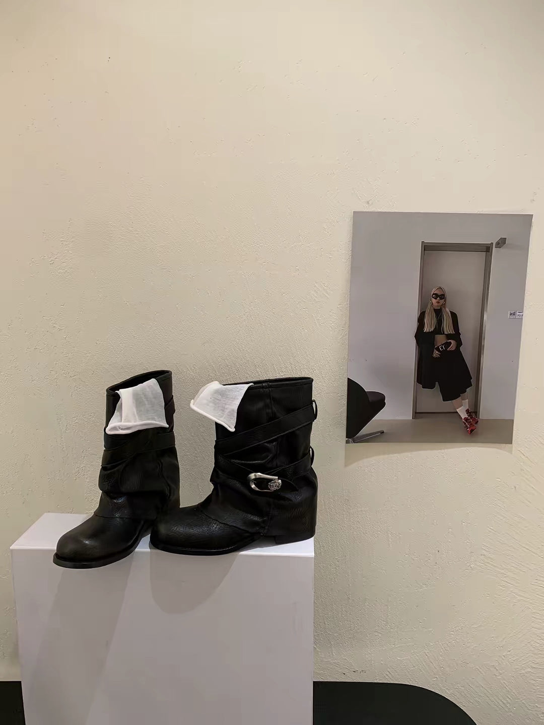 Damen Modische Stiefel mit Dekorativem Riemen Drune