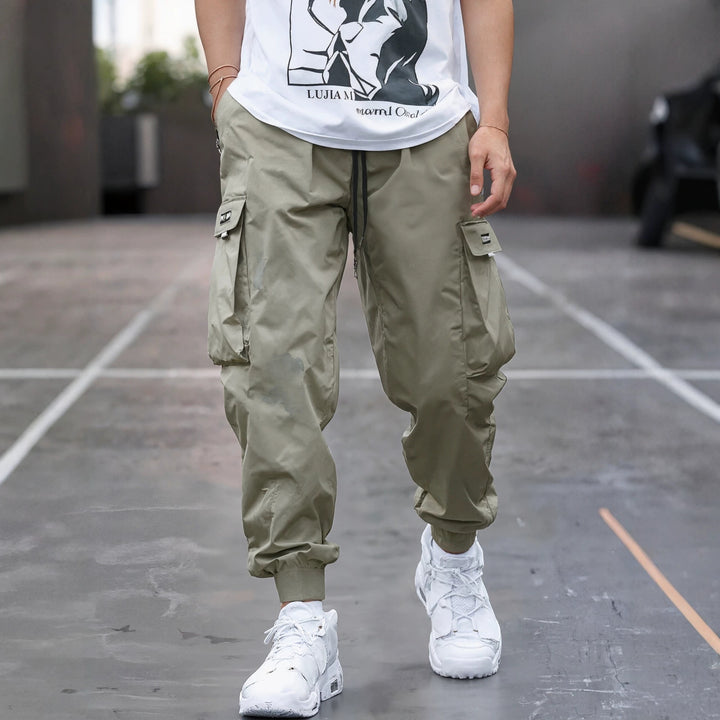Herren Tapered Cargo-Joggerhose mit elastischem Tunnelzug, verstärkten Klappentaschen & gerippten Knöchelbündchen Drune