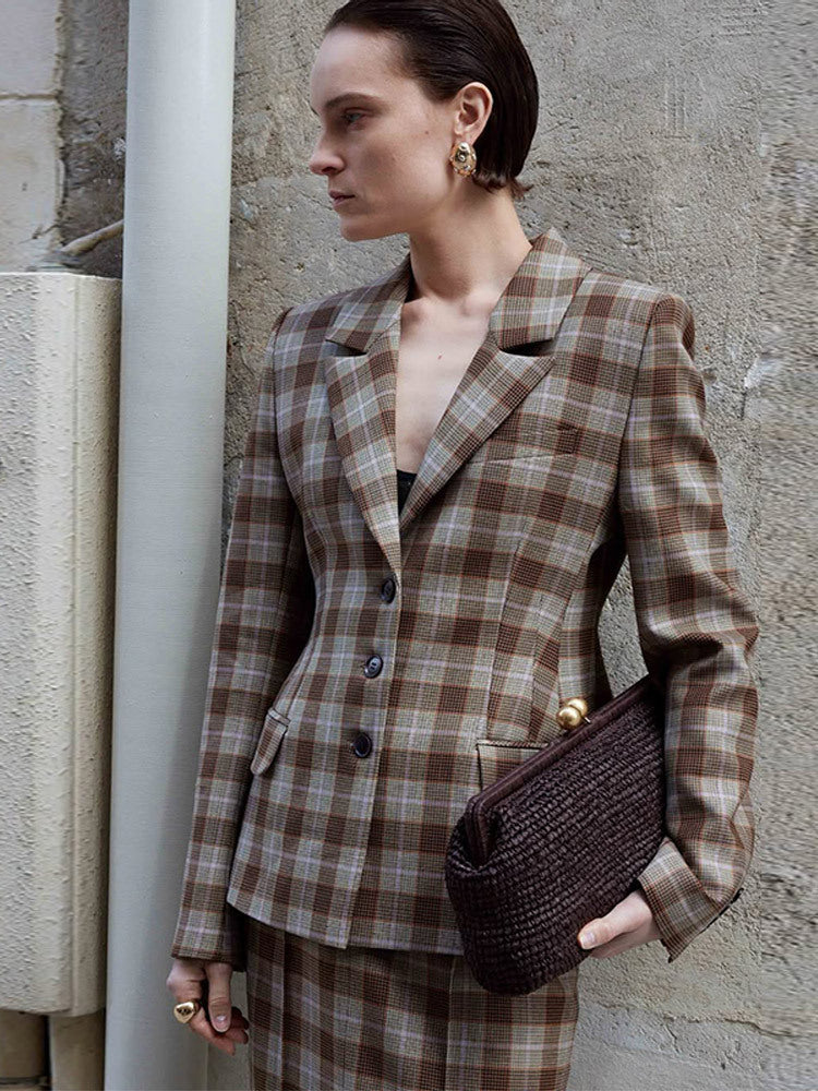 Damen Karo-Blazer und Minirock Set mit taillierter Silhouette und Schößchen Drune
