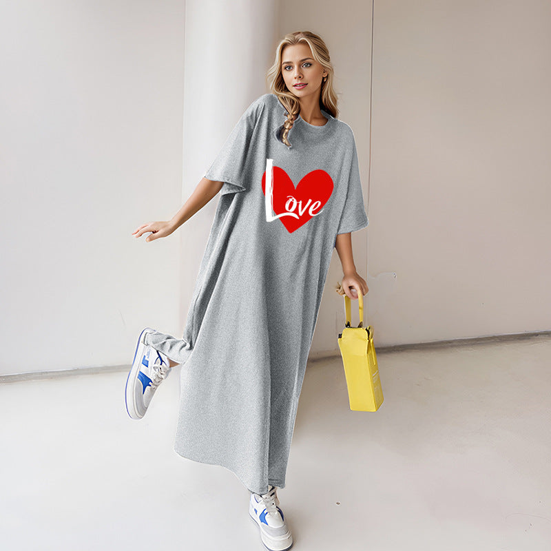 Damen nan locker geschnittenes Maxikleid mit großem Herzgrafikprint und Rundhalsausschnitt Drune