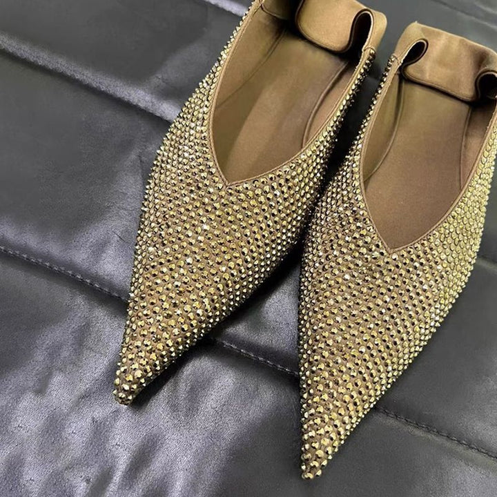 Damen Elegante spitz zulaufende Slipper‑Ballerinas mit Strassnetz und gepolstertem Komfortfußbett Drune