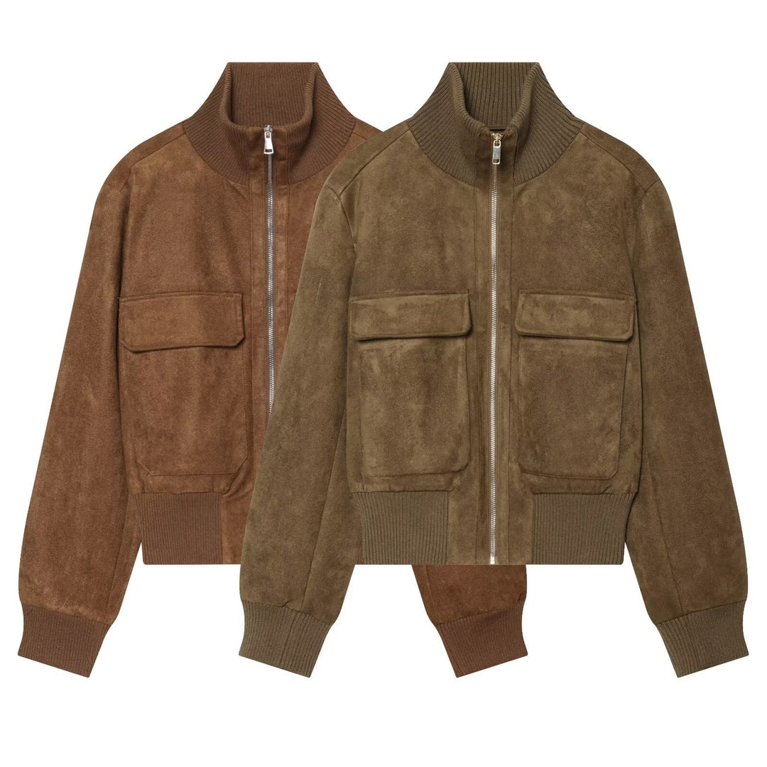 Damen Kurzblouson aus Veloursleder mit hohem Rippkragen und aufgesetzten Pattentaschen Drune