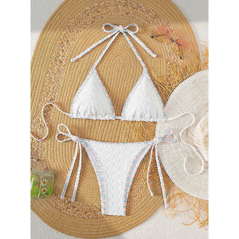 Damen Triangel-Bikini mit floralem Spitzenband Drune