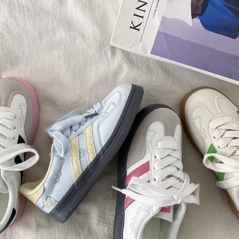 Damen Sportschuhe mit bequemen Schnürsystem und trendigen Design-Elementen Drune