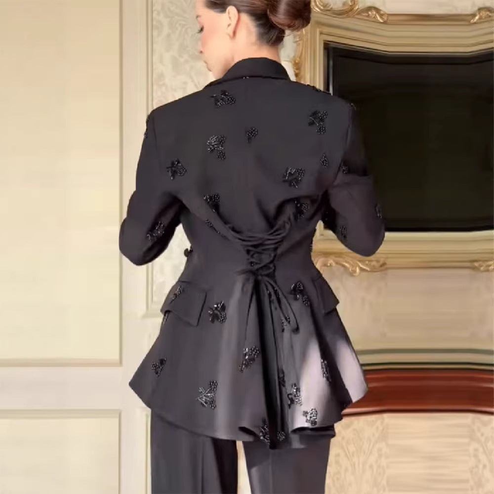 Damen Tailliertes Blazer-Set mit Schößchen und weitem Marlene-Hosenanzug Drune