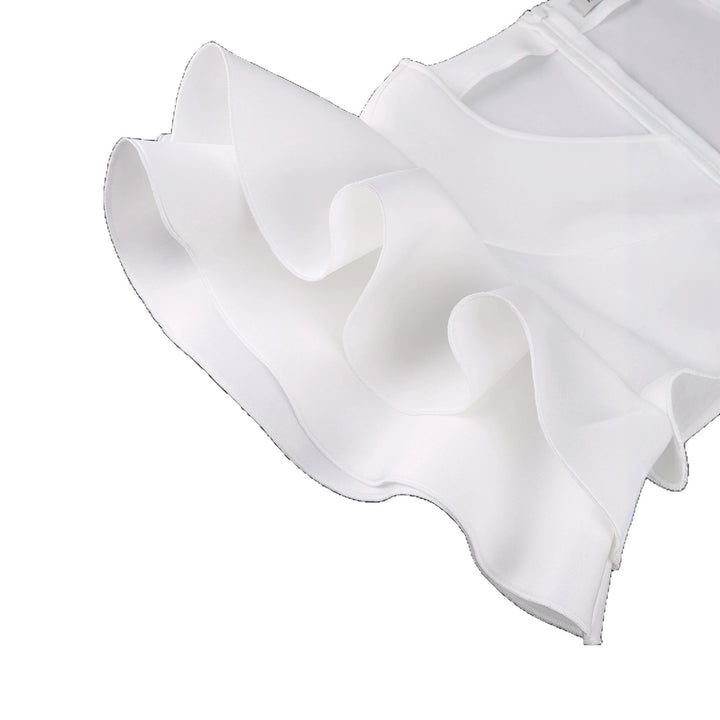 Damenkleid mit voluminösen Rüschen und asymmetrischem Saum Drune