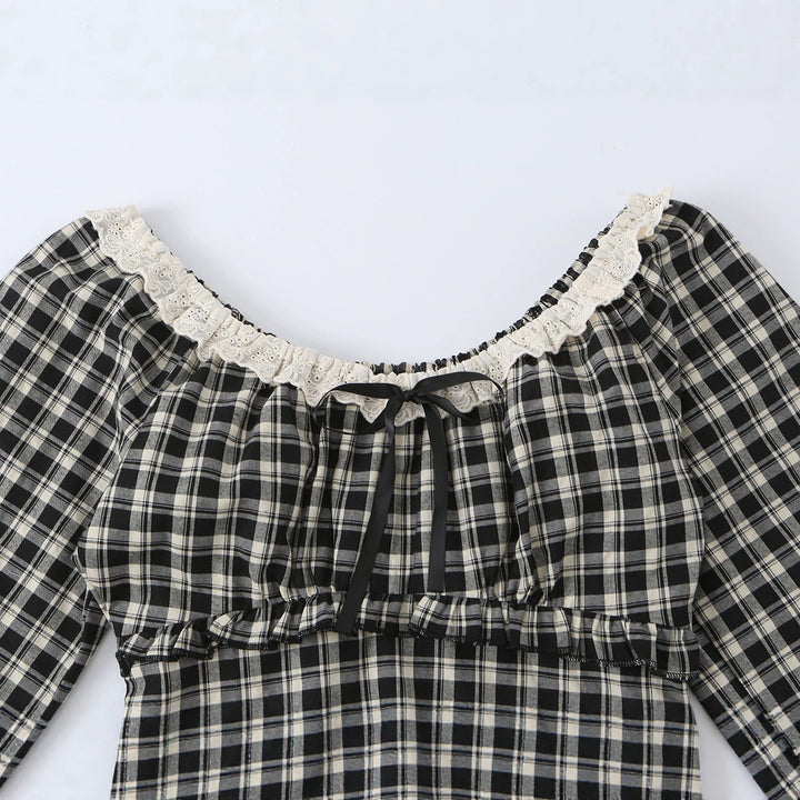 Damen Karierte Cropped-Bluse mit eckigem Ausschnitt, Spitzenbesatz und geraffter Taille Drune