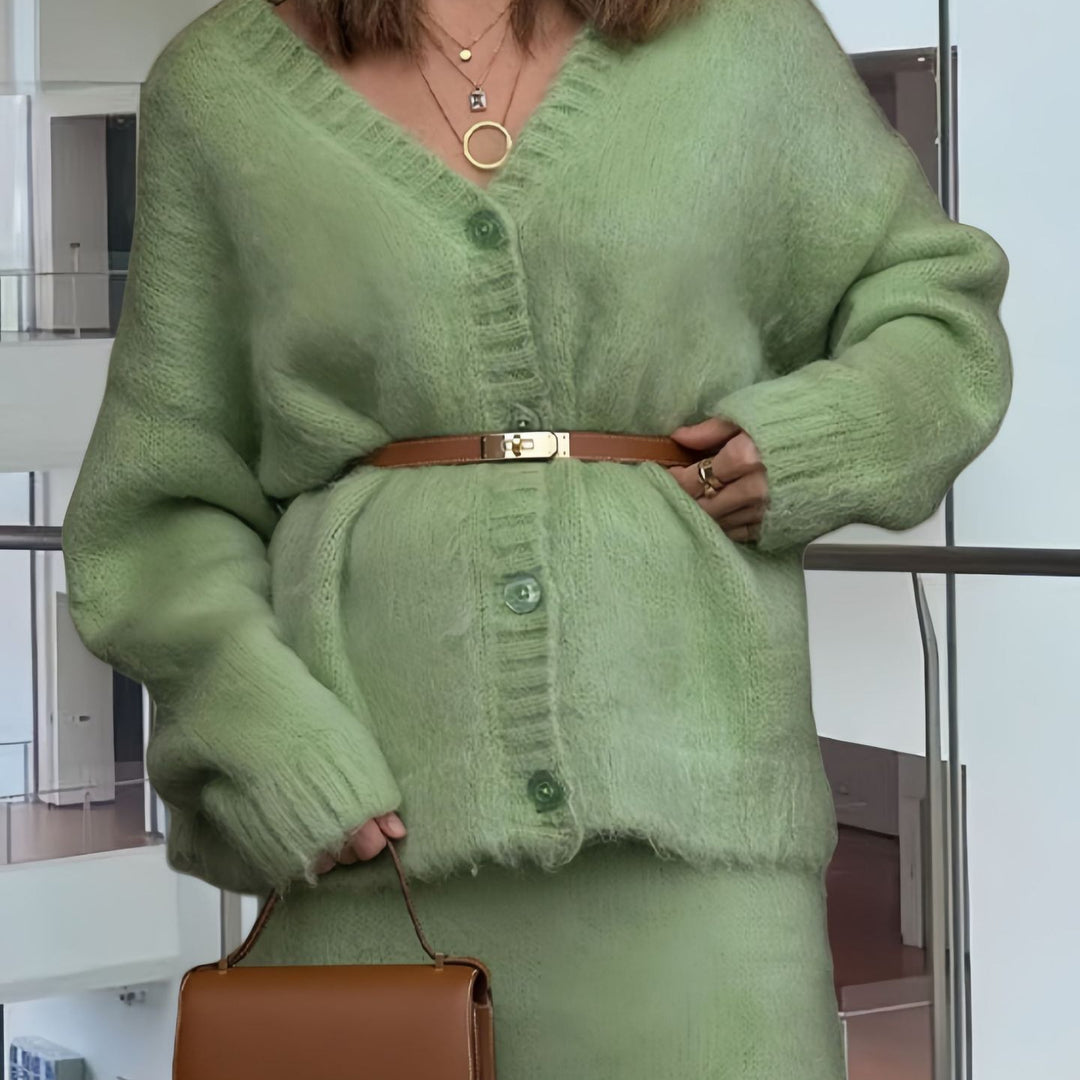 Damen Strickkleid mit tiefem V-Ausschnitt und weichem Mohair-Material Drune