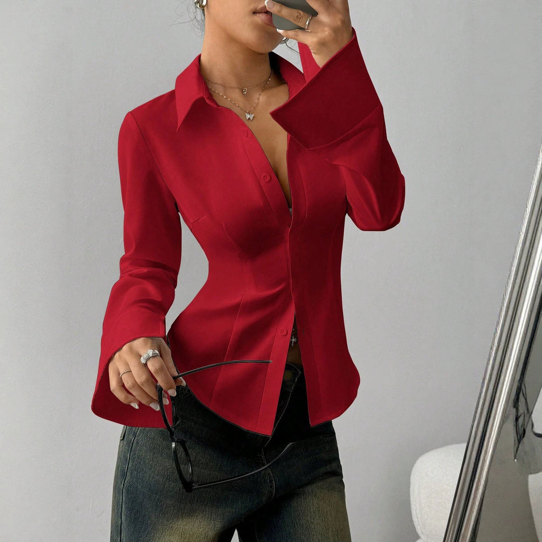Damen Taillierte Satin-Bluse mit formenden Teilungsnähten und weiten Manschetten Drune