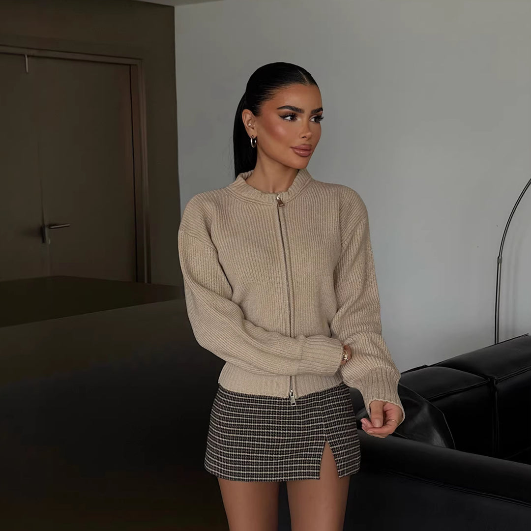 Damen Schicke Strickjacke mit Reißverschluss und breiten Bündchen