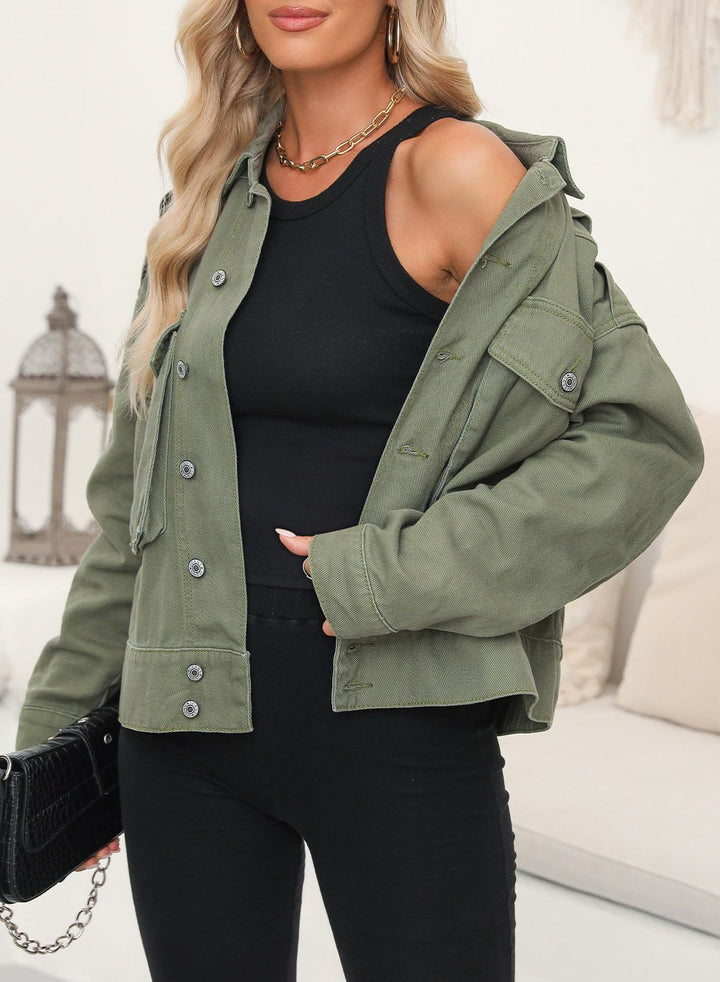 Damen nan kurze oversized Jeansjacke mit aufgesetzten Brusttaschen und krempelbaren Ärmeln Drune