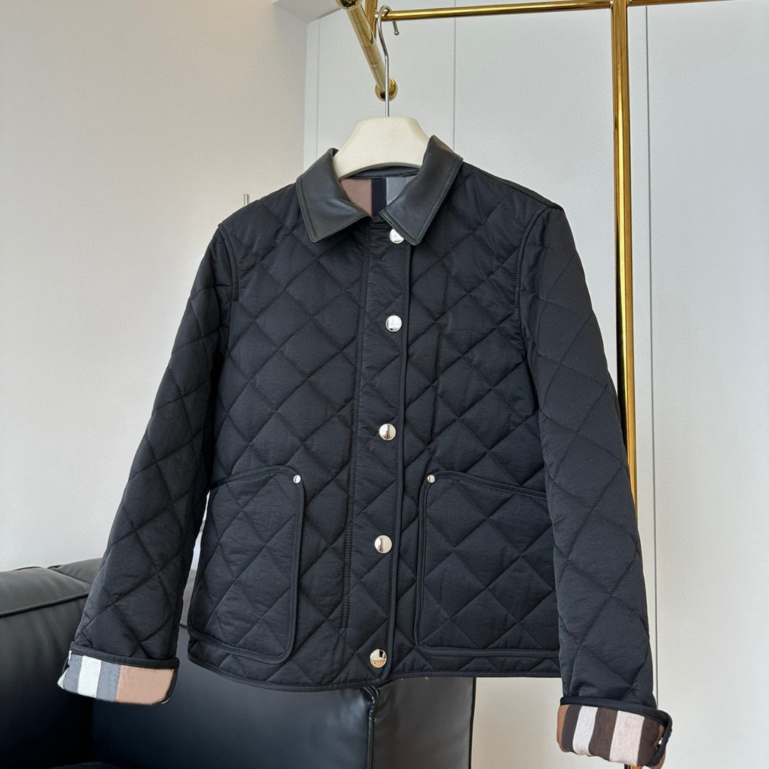 Damen Steppjacke mit Kontrastkragen aus Lederoptik und Druckknopfverschluss Drune
