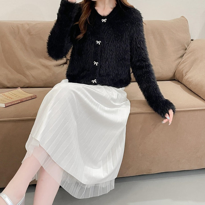 Damen flauschige Strickjacke mit dekorativen Schleifenknöpfen Drune
