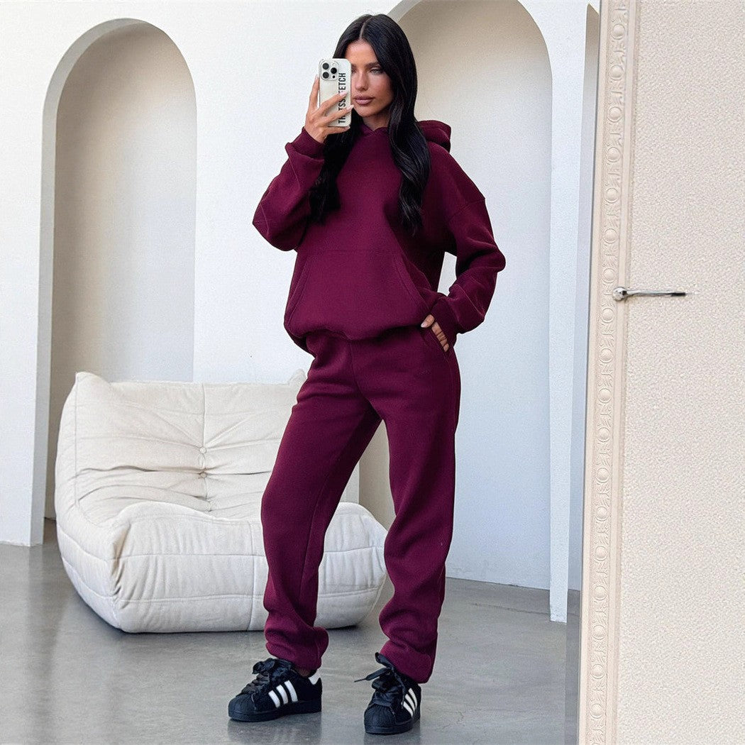 Damen Loungewear-Set mit oversized Kapuzenpullover und hochgeschnittener Kordelzug-Jogginghose aus Baumwollmischung Drune