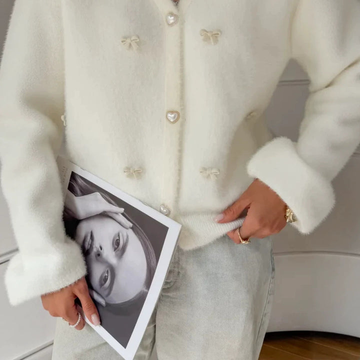 Damen Flauschige Strickjacke mit Herzknöpfen Drune