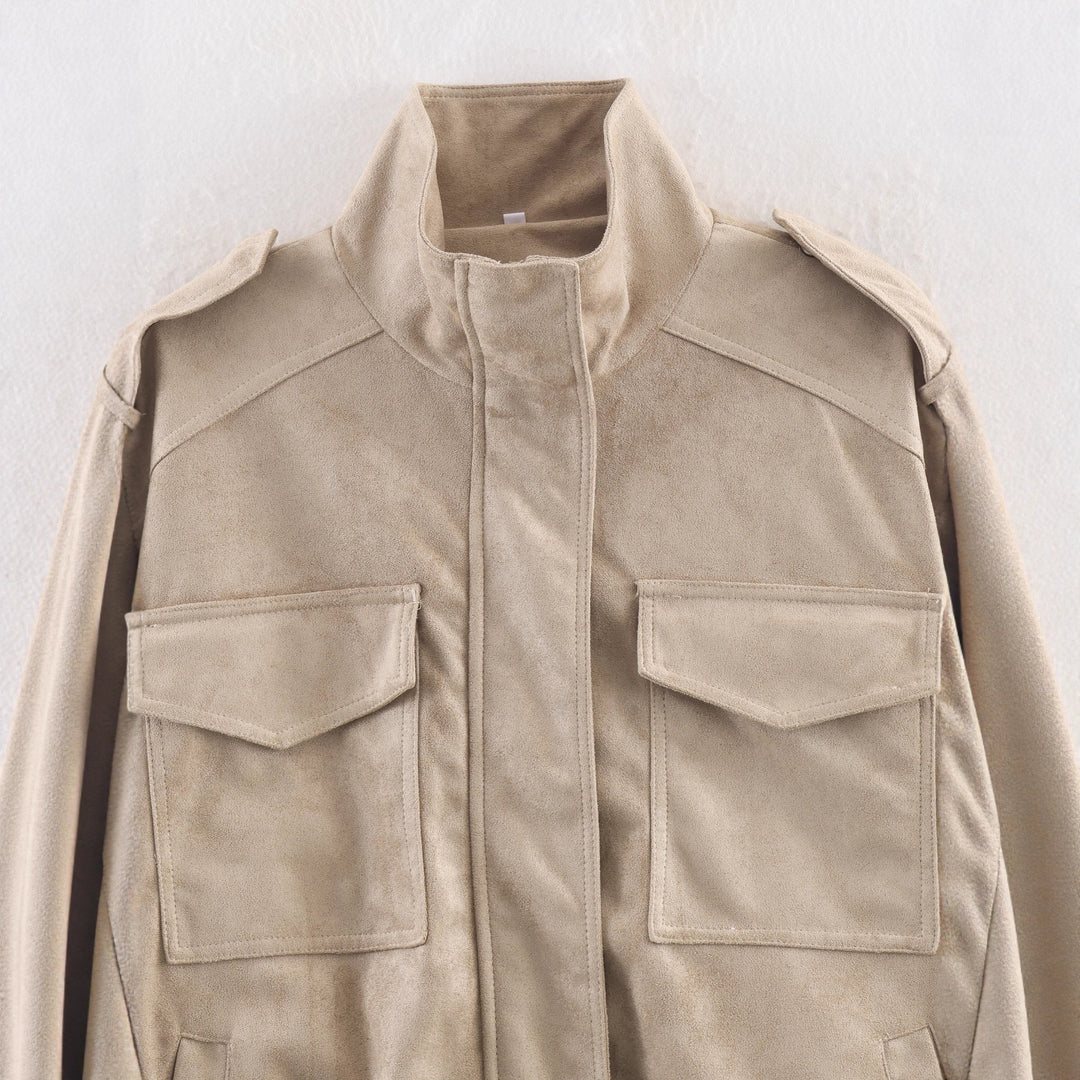 Damen Kurzjacke im Military-Stil mit Schulterklappen, aufgesetzten Brusttaschen und elastischem Saum Drune