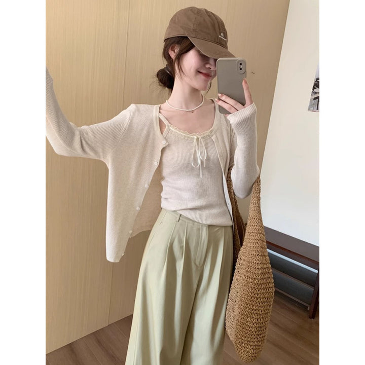Damen lässige Strickjacke mit modischen Knopfdetails und verlängerten Ärmeln Drune