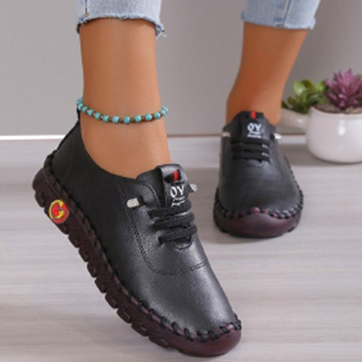 Damen Leichter, weicher Slipper mit handgenähter Gummisohle und elastischer Schnürung Drune