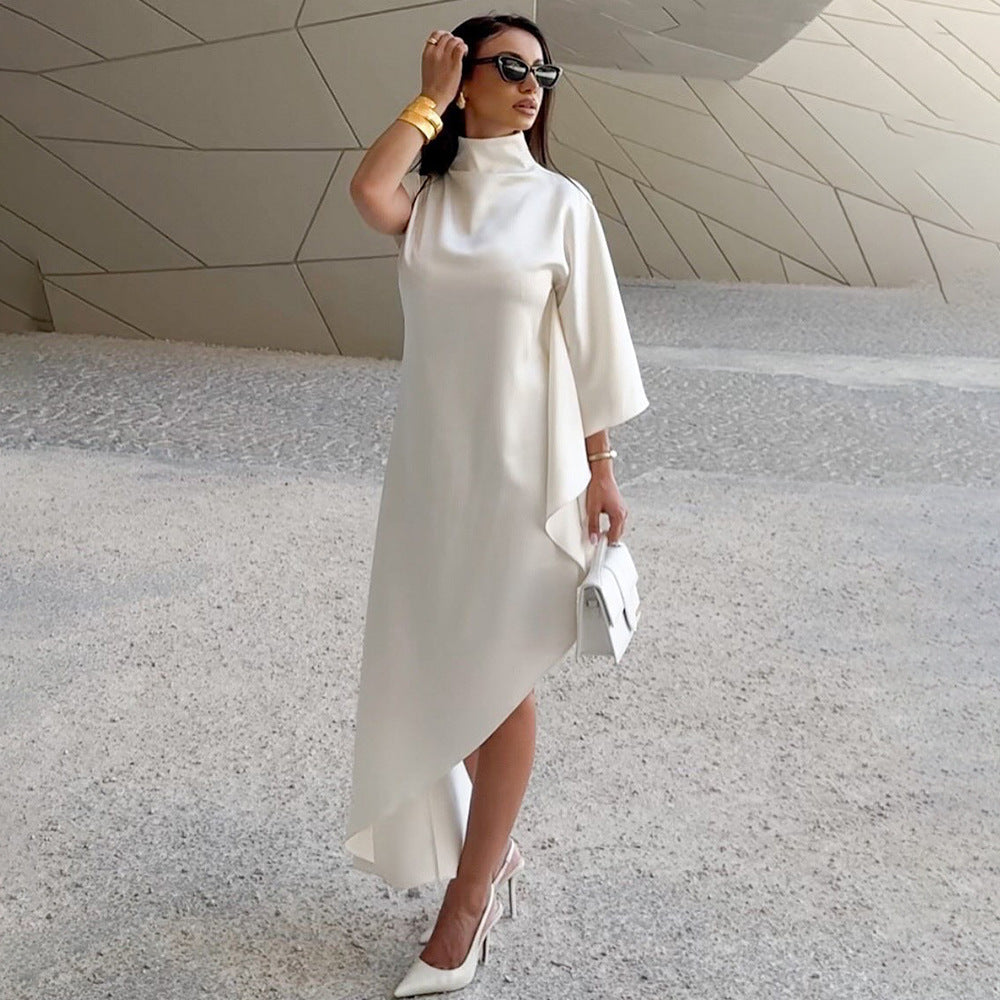 Damen Elegantes asymmetrisches Kleid mit hohem Kragen und seitlichem Schwung Drune