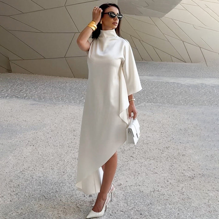 Damen Elegantes asymmetrisches Kleid mit hohem Kragen und seitlichem Schwung Drune