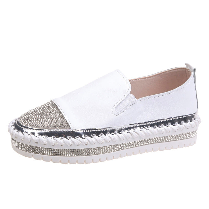 Damen Slip-On Plateau-Sneaker mit glitzerverzierter Zehenkappe und geflochtener Sohlendetails Drune