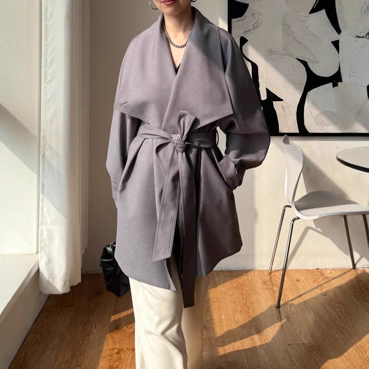 Damen Eleganter Trenchcoat aus hochwertigem Material Drune